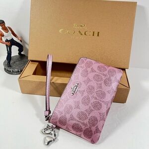 NWT COACH Boxed Corner Zip Wristlet Sig Canvas Pink Rose Silver Hrdware w Charms
